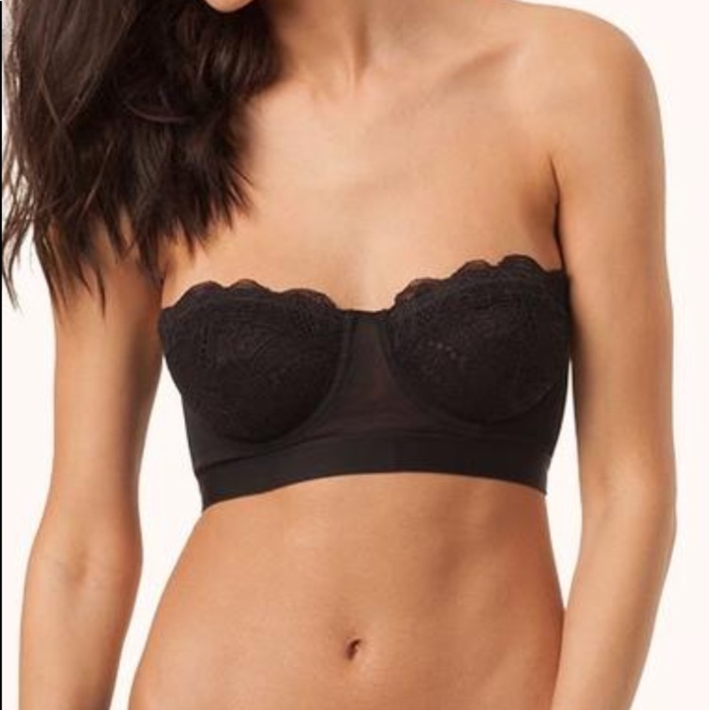Lively jet black strapless lace bra small 32A